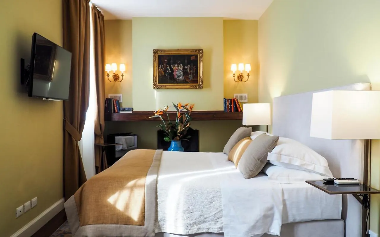 Aqa Palace Florence Guest house