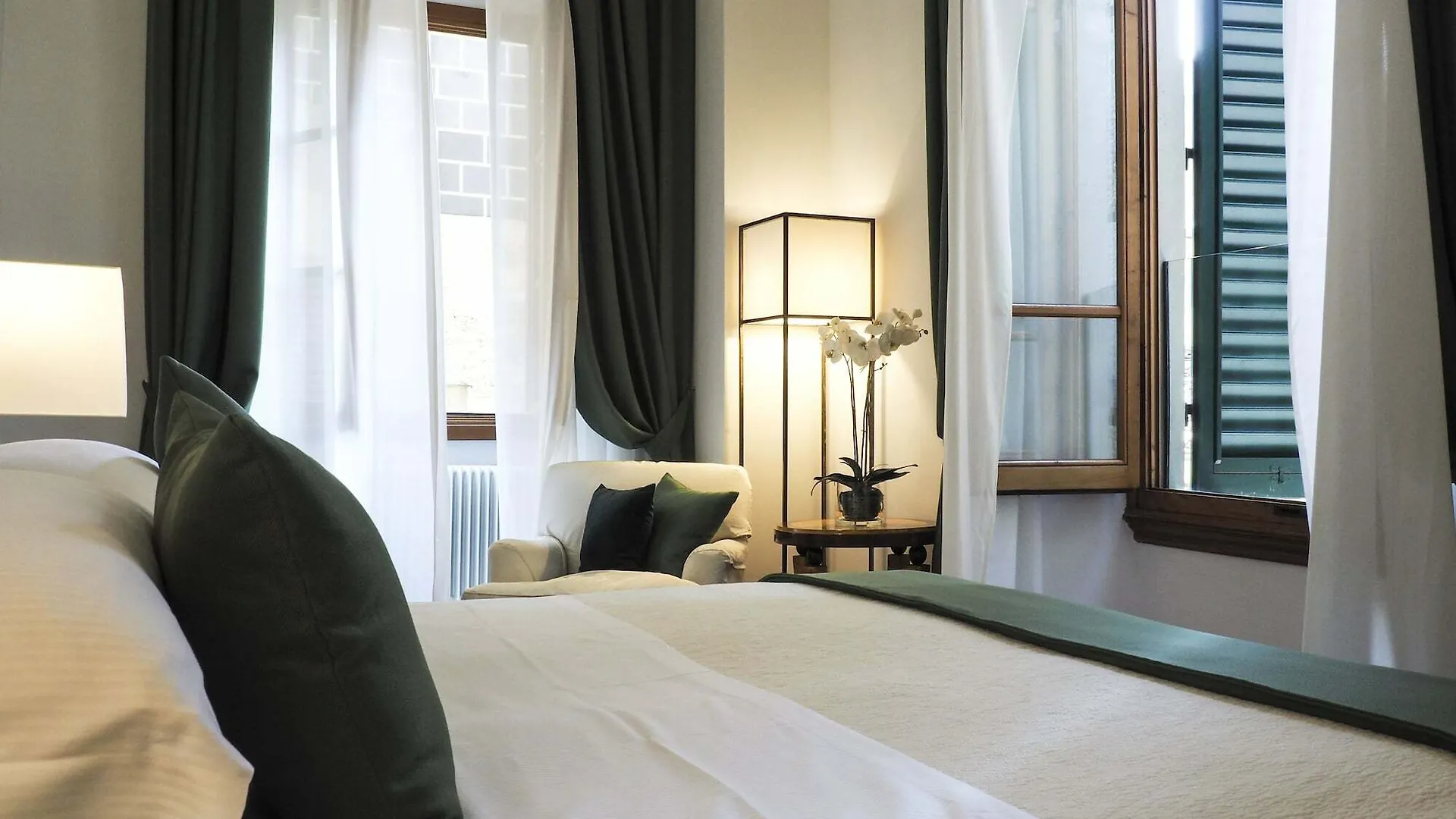Aqa Palace Florence Guest house