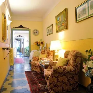 3* Konukevi Bellevue House