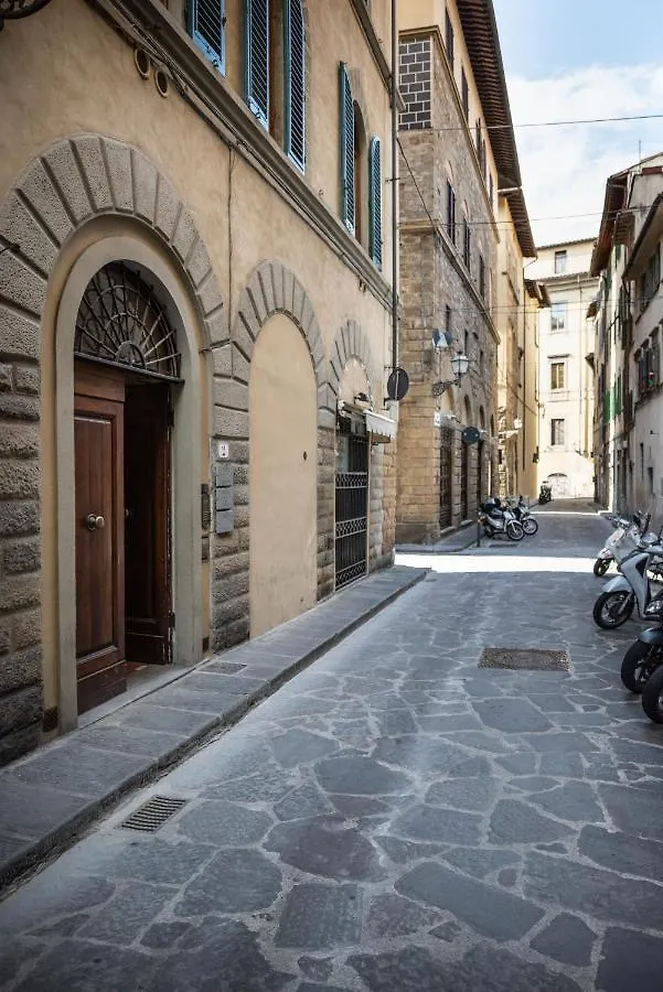 Aqa Palace Florence Guest house