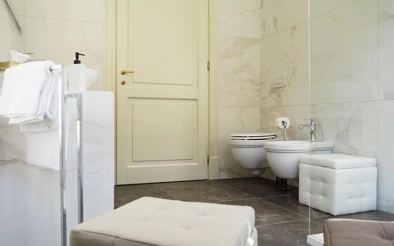 *** Guest house Aqa Palace Florence Italy