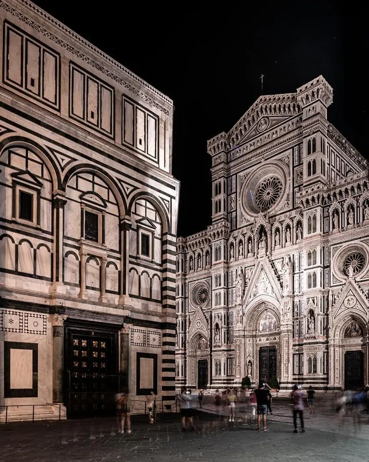 AQA Palace Florencia Pensión